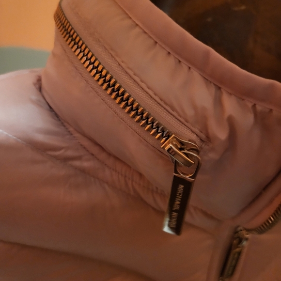 Michael Michael Kors Packable Down Jacket with Hidden Hood Blush Pink Size Small - Picture 5 of 6